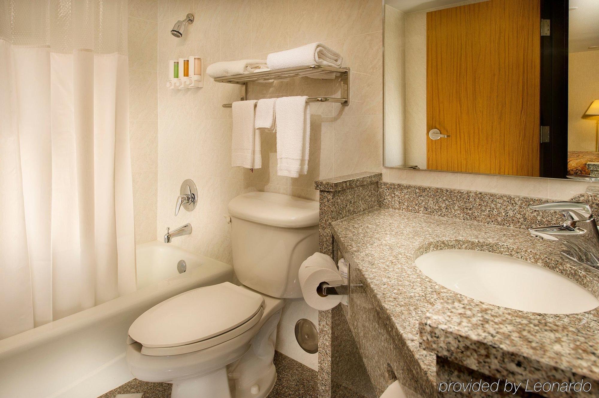 Pear Tree Inn Kansas City Overland Park أوفرلاند بارك المظهر الخارجي الصورة